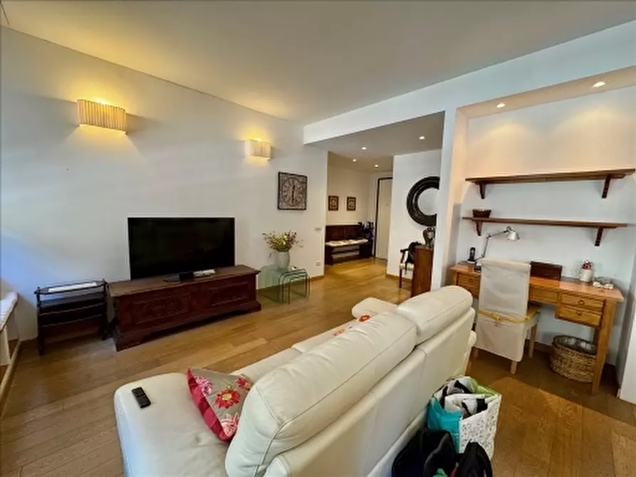 Immagine 5 di Appartamento in affitto  a Firenze