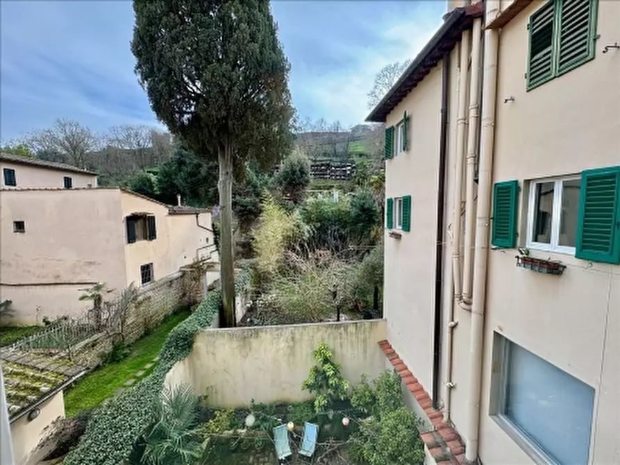 Immagine 13 di Appartamento in affitto  a Firenze