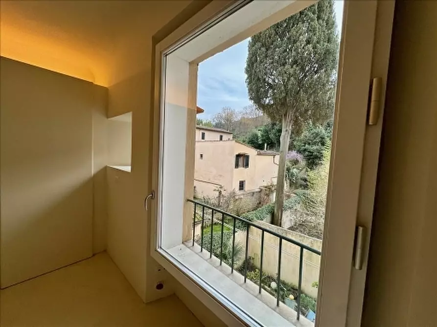 Immagine 18 di Appartamento in affitto  a Firenze