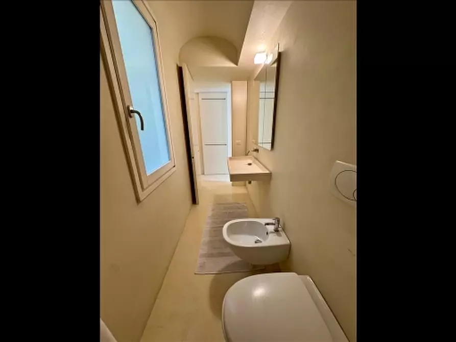 Immagine 20 di Appartamento in affitto  a Firenze