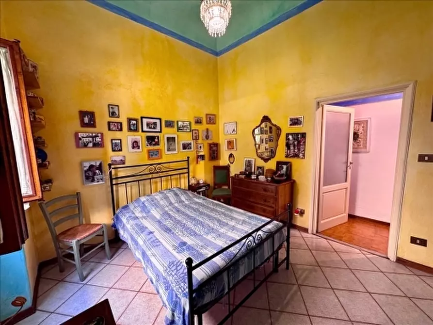 Immagine 17 di Appartamento in vendita  a Firenze