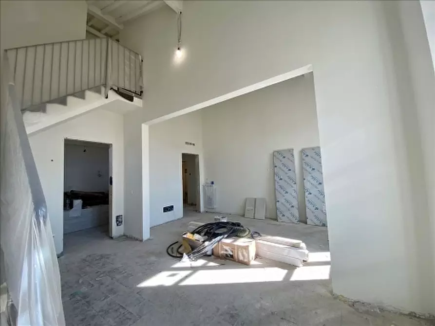 Immagine 7 di Appartamento in vendita  a Firenze