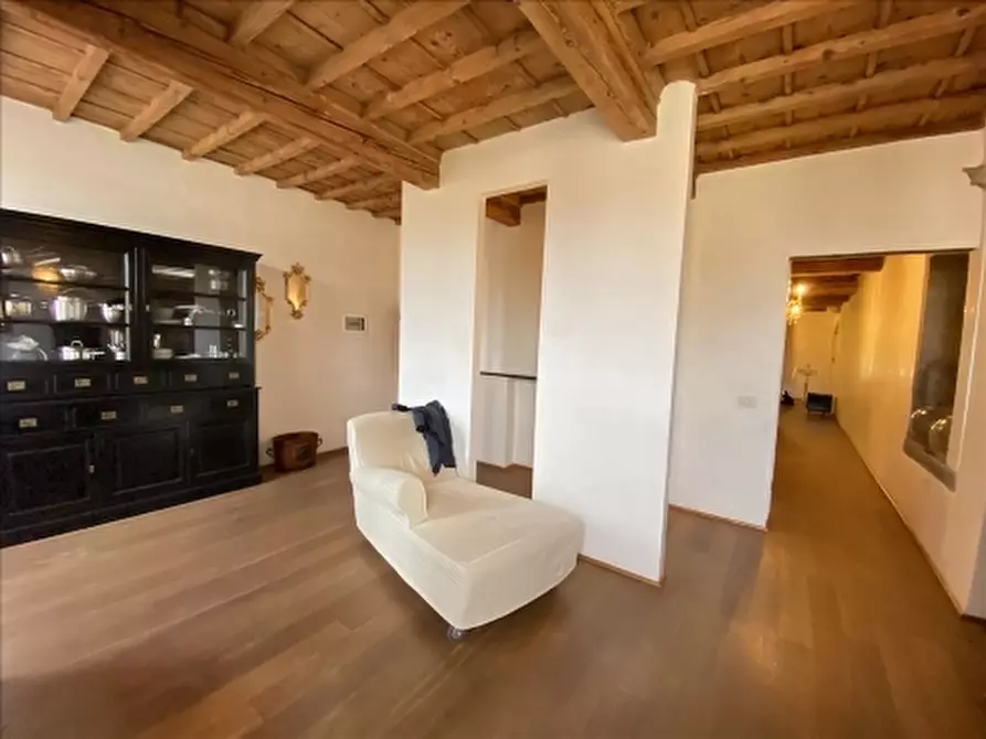 Immagine 8 di Appartamento in affitto  a Firenze