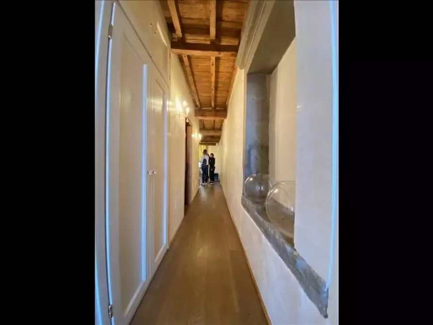 Immagine 12 di Appartamento in affitto  a Firenze