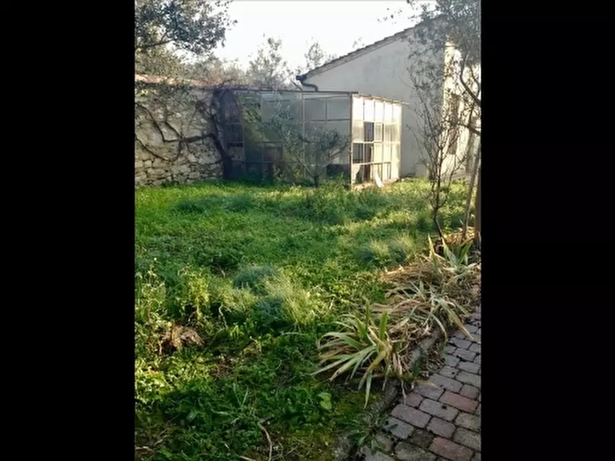 Immagine 10 di Villa in vendita  a Sesto Fiorentino