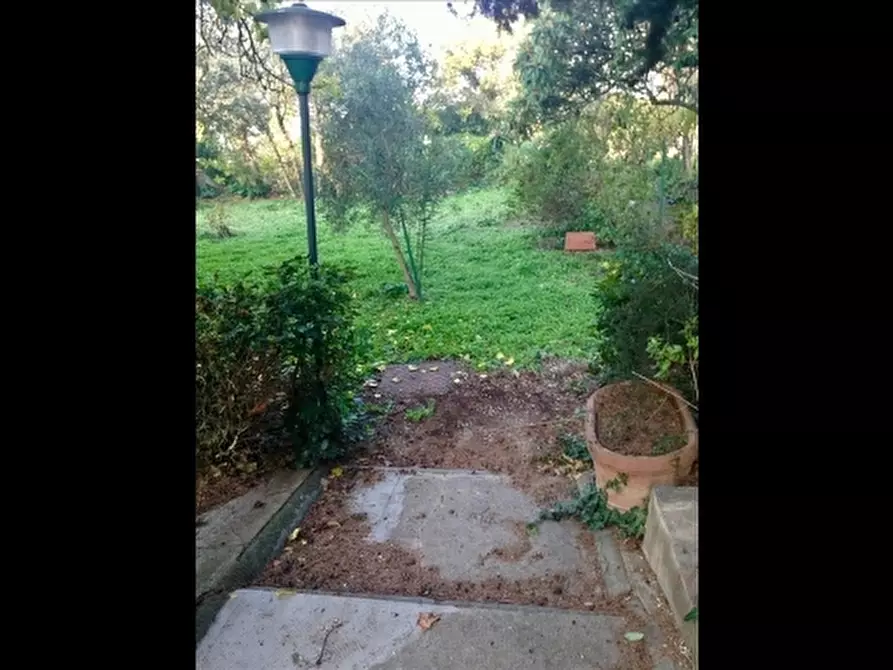 Immagine 16 di Villa in vendita  a Sesto Fiorentino