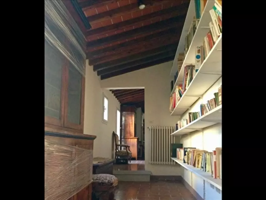 Immagine 17 di Villa in vendita  a Sesto Fiorentino