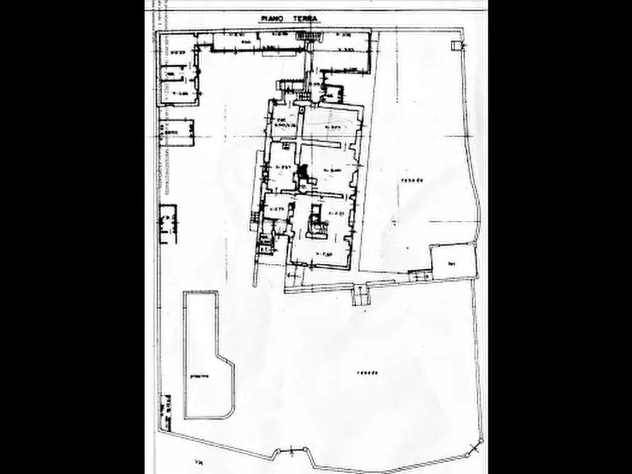 Immagine 22 di Villa in vendita  a Sesto Fiorentino