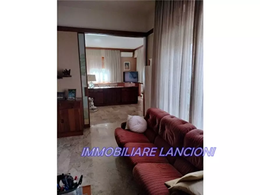 Immagine 7 di Appartamento in vendita  a Scandicci