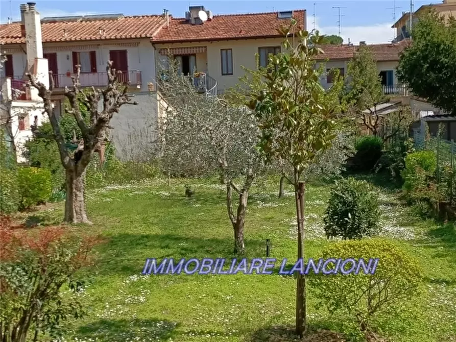 Immagine 22 di Appartamento in vendita  a Scandicci