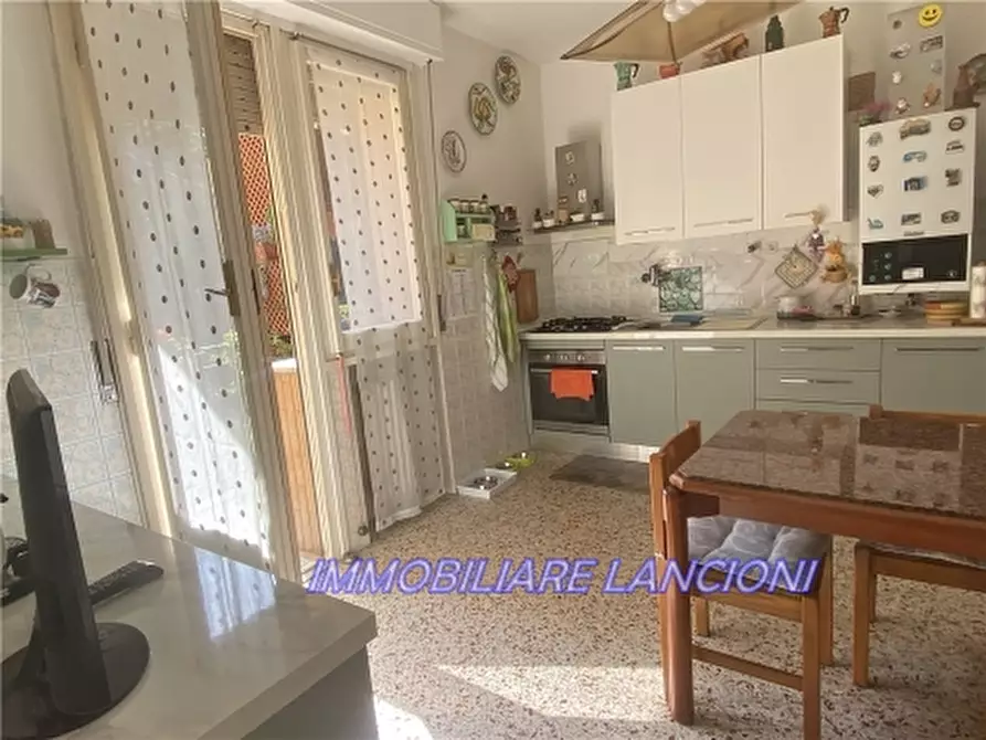 Immagine 2 di Appartamento in vendita  a Firenze