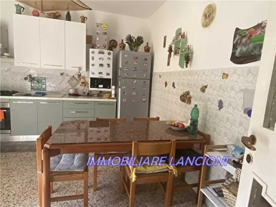 Immagine 3 di Appartamento in vendita  a Firenze