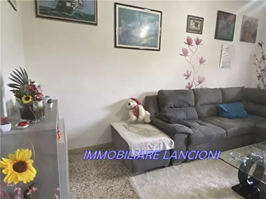 Immagine 9 di Appartamento in vendita  a Firenze