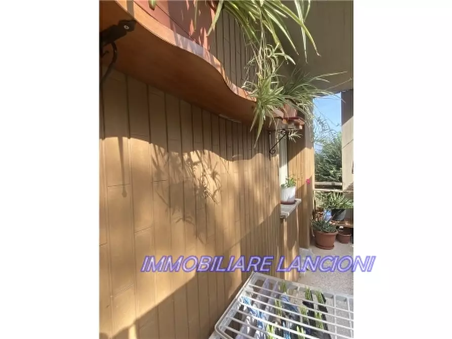 Immagine 15 di Appartamento in vendita  a Firenze