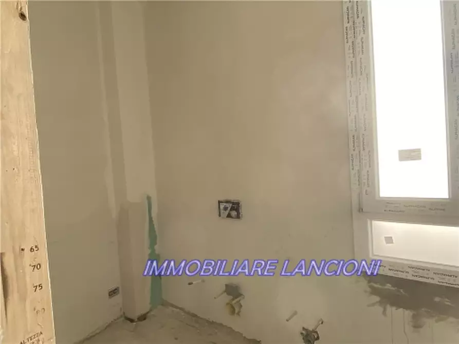 Immagine 6 di Appartamento in vendita  a Scandicci