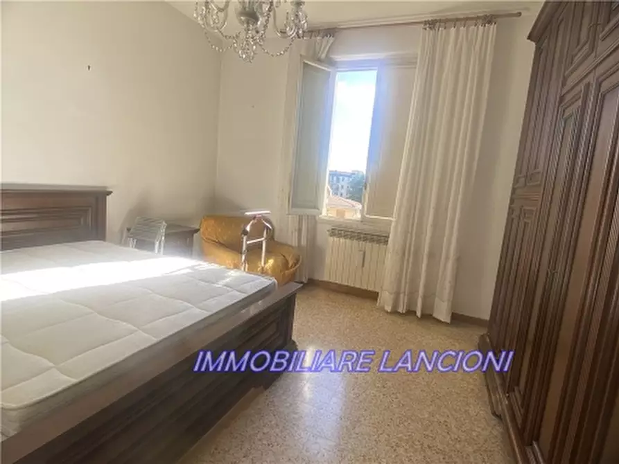 Immagine 12 di Appartamento in vendita  a Firenze