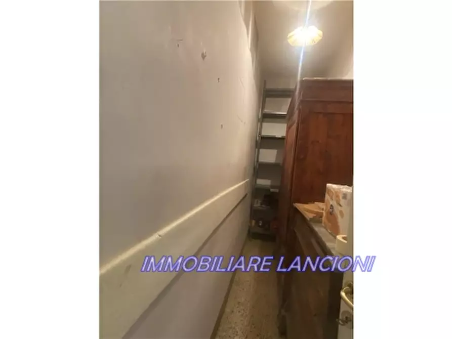 Immagine 19 di Appartamento in vendita  a Firenze
