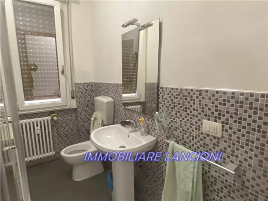 Immagine 20 di Appartamento in vendita  a Scandicci