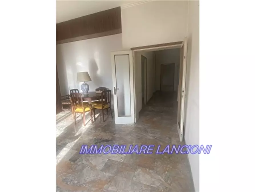 Immagine 5 di Appartamento in vendita  a Scandicci