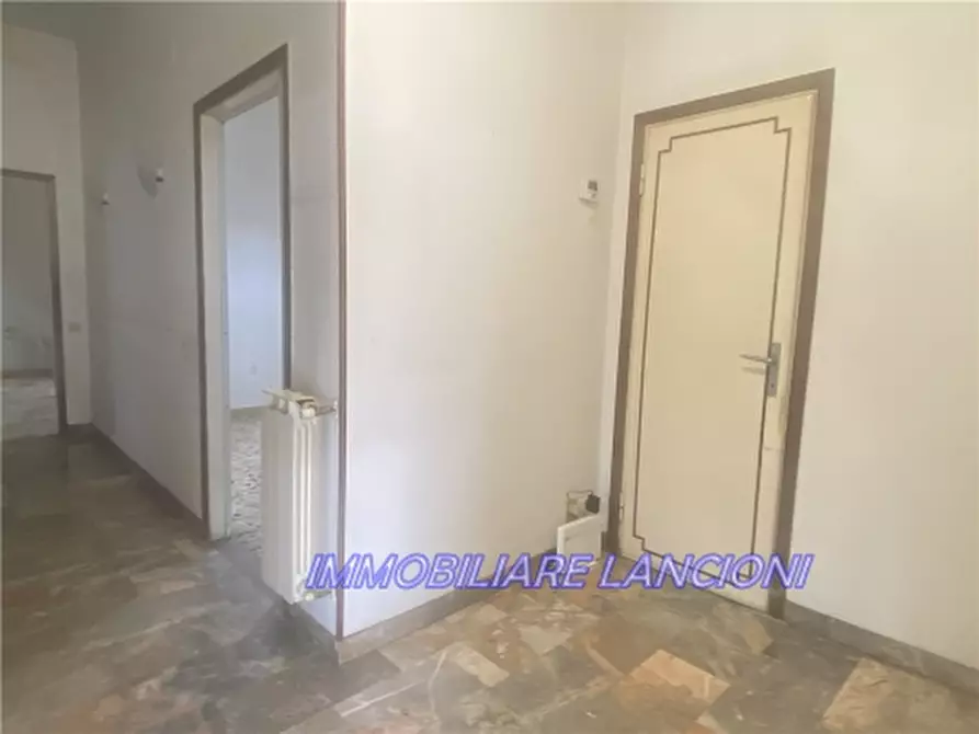 Immagine 6 di Appartamento in vendita  a Scandicci