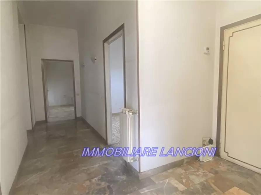 Immagine 7 di Appartamento in vendita  a Scandicci