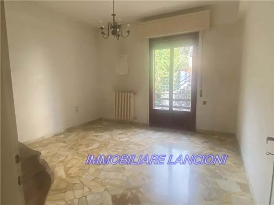 Immagine 19 di Appartamento in vendita  a Scandicci