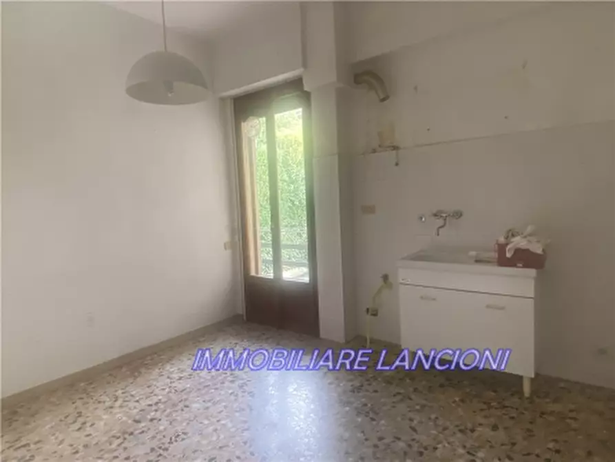 Immagine 23 di Appartamento in vendita  a Scandicci