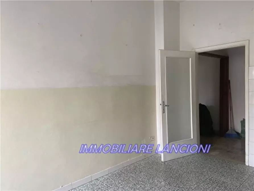 Immagine 3 di Appartamento in vendita  a Scandicci