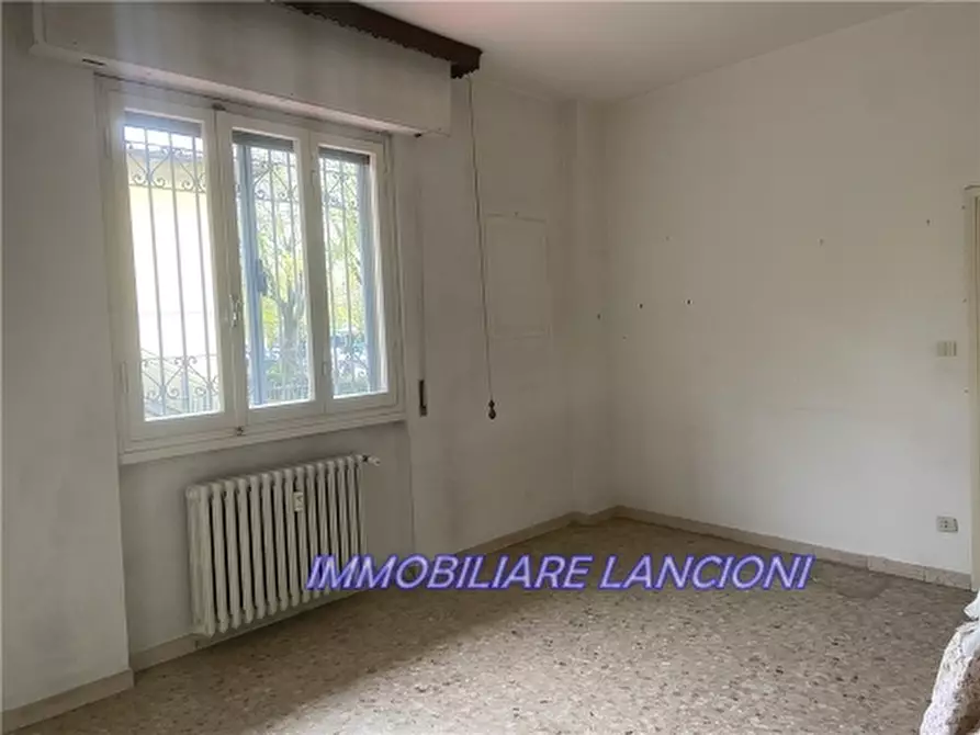 Immagine 23 di Appartamento in vendita  a Scandicci