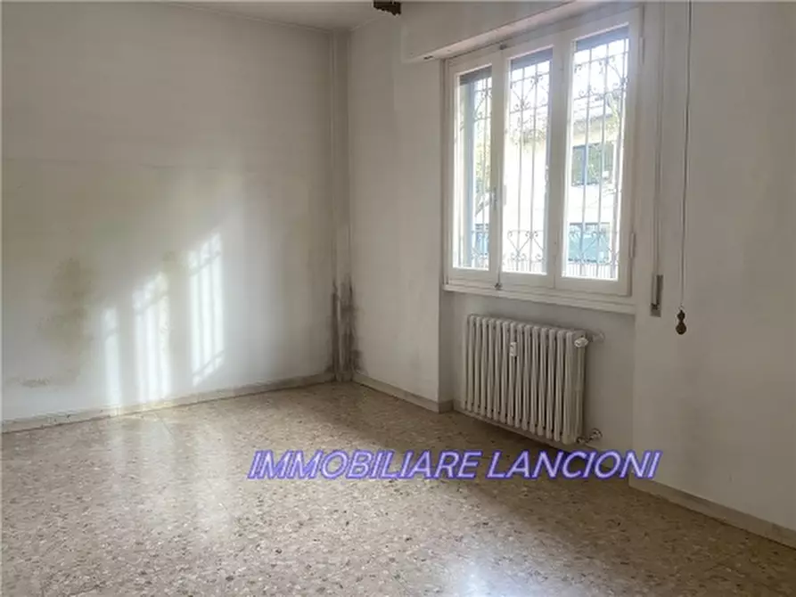 Immagine 24 di Appartamento in vendita  a Scandicci