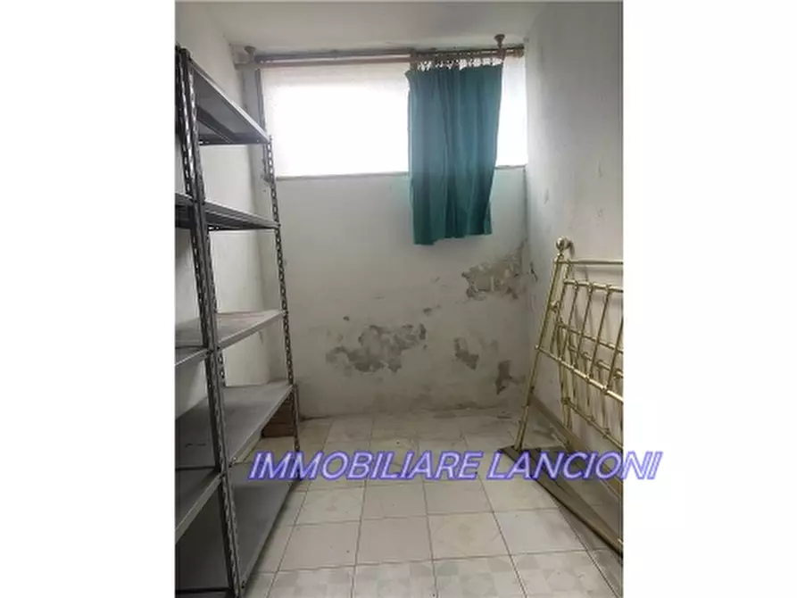 Immagine 26 di Appartamento in vendita  a Scandicci