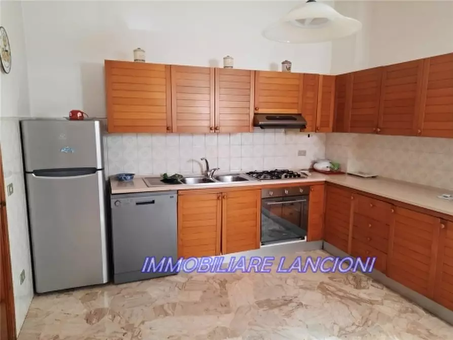 Immagine 4 di Appartamento in vendita  a Scandicci