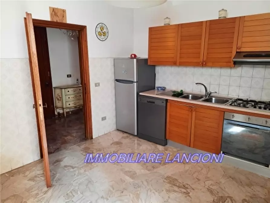 Immagine 6 di Appartamento in vendita  a Scandicci