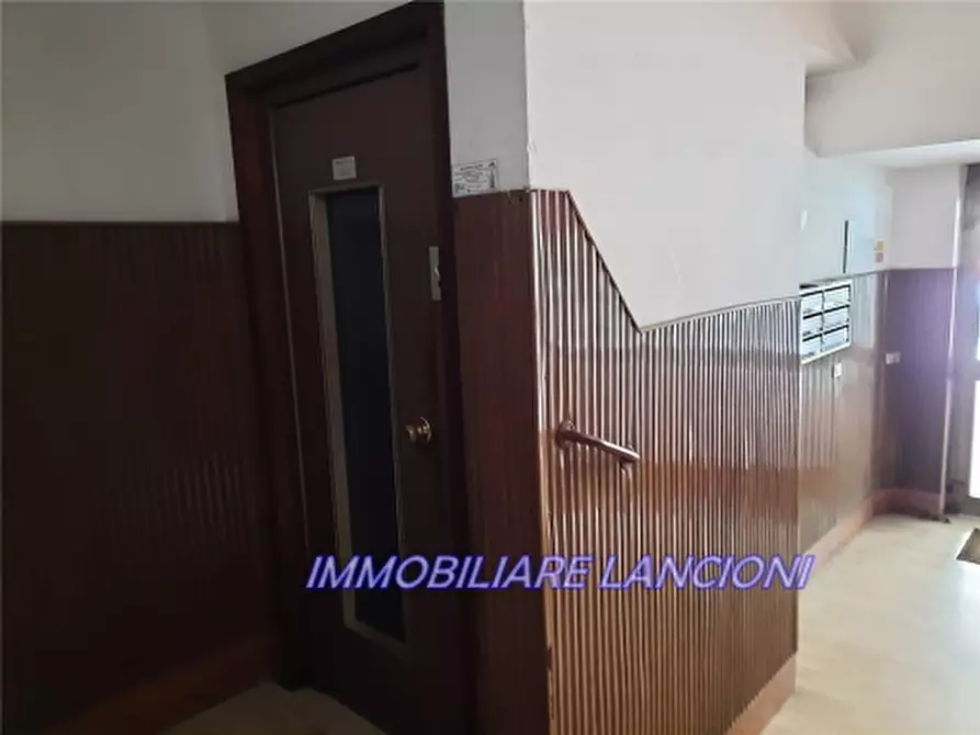 Immagine 37 di Appartamento in vendita  a Scandicci