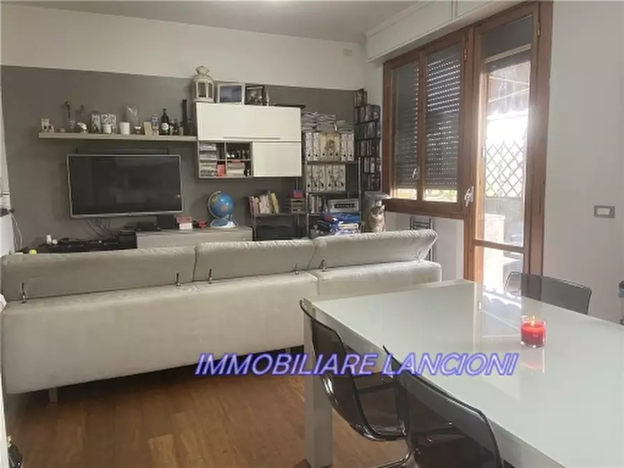 Immagine 9 di Appartamento in vendita  a Scandicci