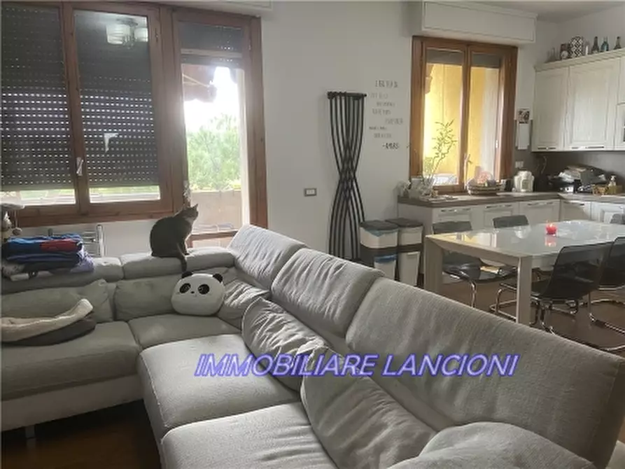 Immagine 13 di Appartamento in vendita  a Scandicci