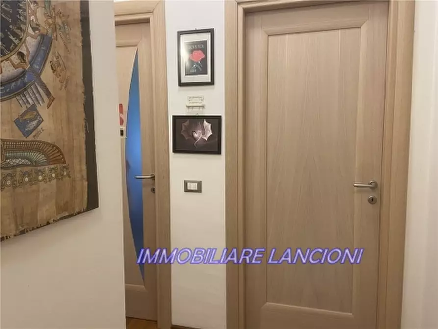 Immagine 26 di Appartamento in vendita  a Scandicci