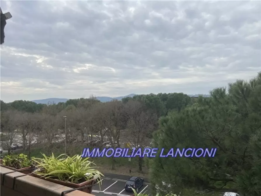 Immagine 29 di Appartamento in vendita  a Scandicci