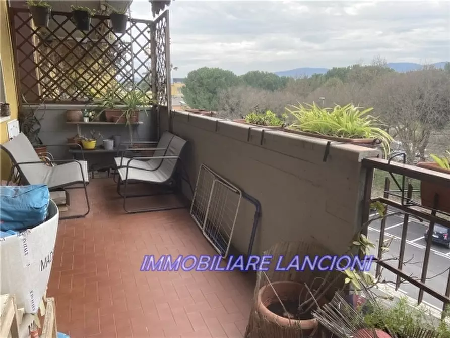 Immagine 30 di Appartamento in vendita  a Scandicci