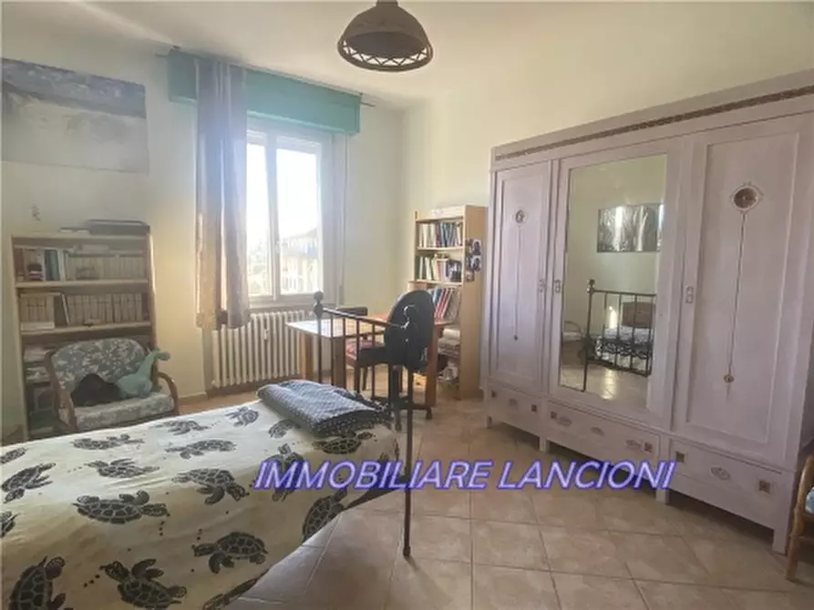 Immagine 23 di Appartamento in vendita  a Scandicci