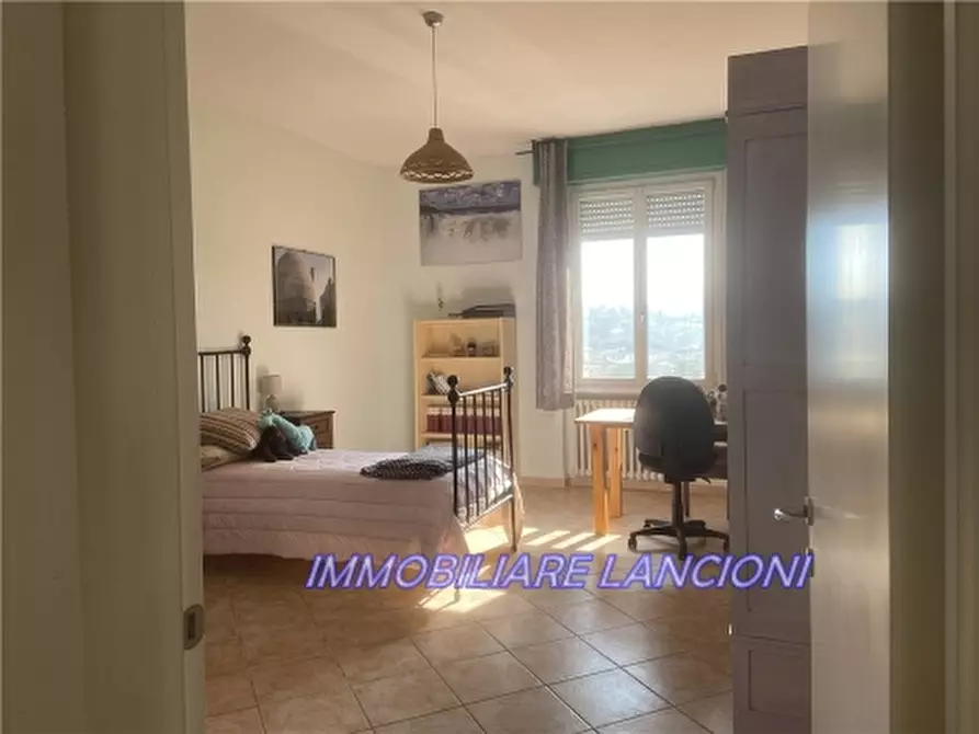 Immagine 24 di Appartamento in vendita  a Scandicci