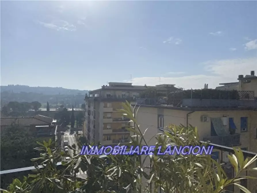 Immagine 27 di Appartamento in vendita  a Scandicci