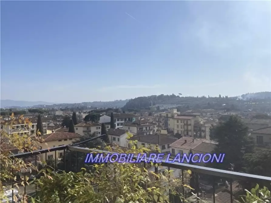 Immagine 28 di Appartamento in vendita  a Scandicci