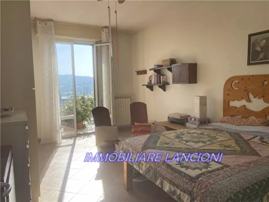 Immagine 32 di Appartamento in vendita  a Scandicci