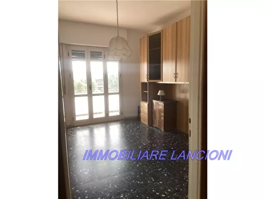 Immagine 10 di Appartamento in vendita  a Scandicci