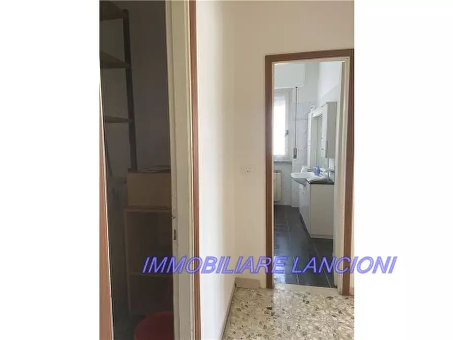 Immagine 15 di Appartamento in vendita  a Scandicci