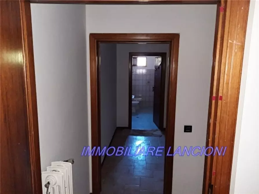 Immagine 9 di Appartamento in vendita  a Scandicci