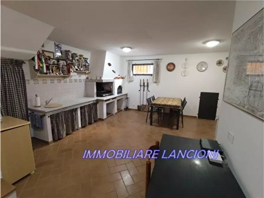 Immagine 29 di Villa in vendita  a Lastra A Signa