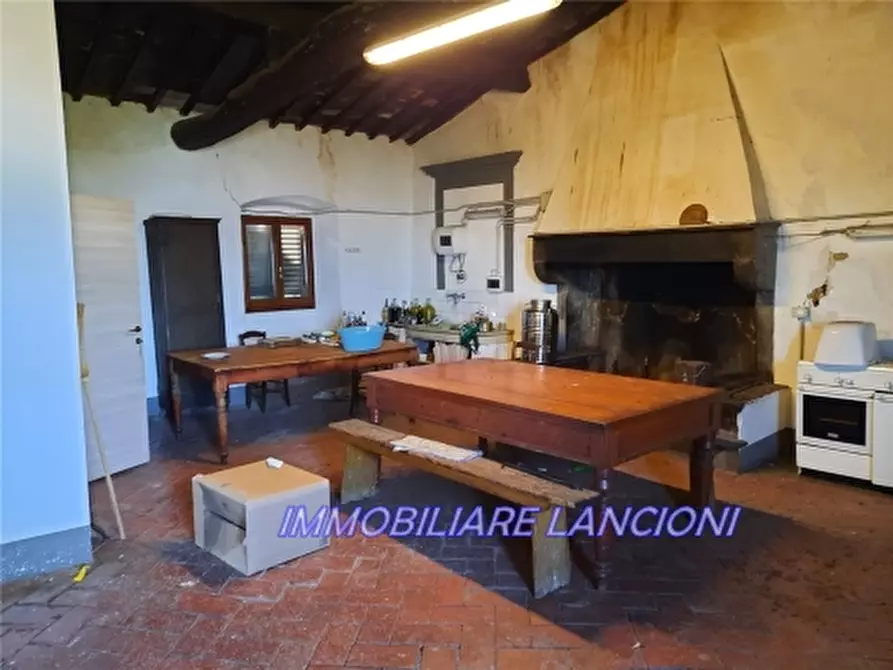 Immagine 15 di Rustico / casale in vendita  a Scandicci