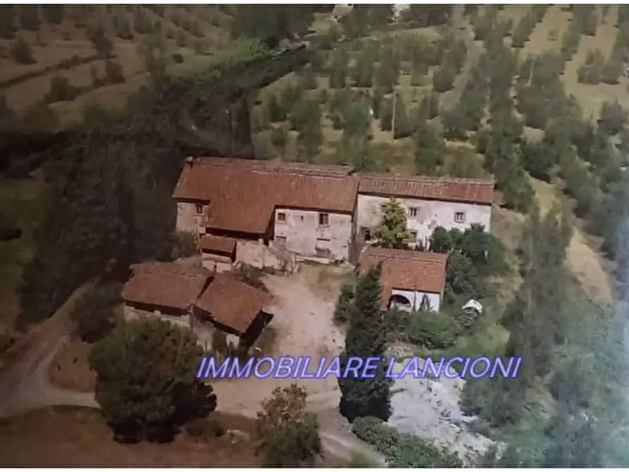 Immagine 24 di Rustico / casale in vendita  a Scandicci